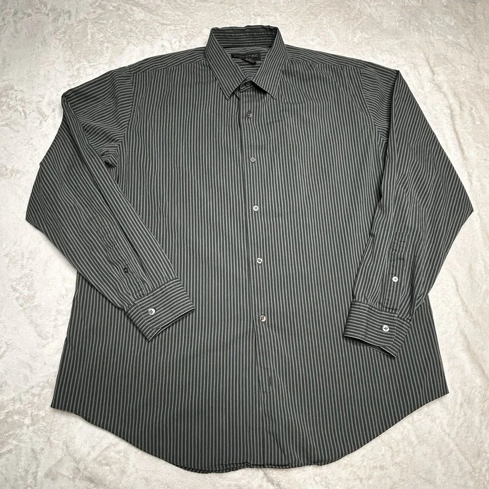 Vintage Banana Republic Mens XL Gray Striped Long Sleeve Button Up Shirt
